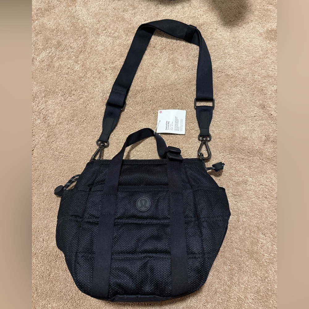 NWT Lululemon Bag
